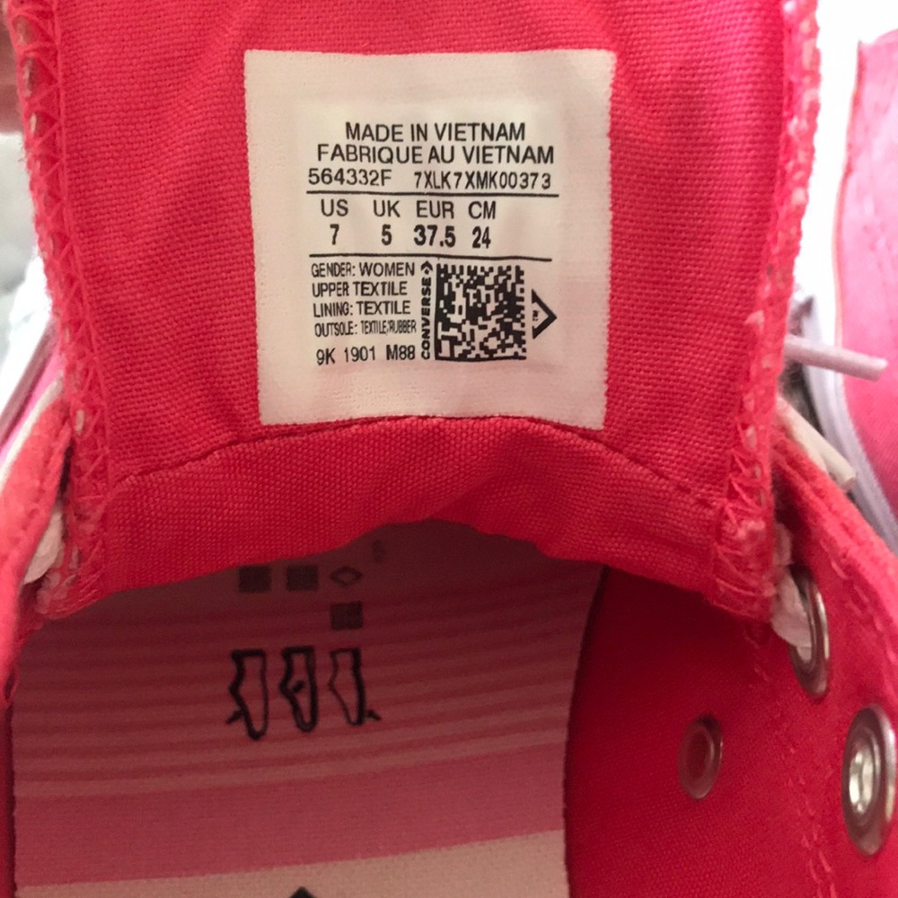Converse - Picture 7 of 7